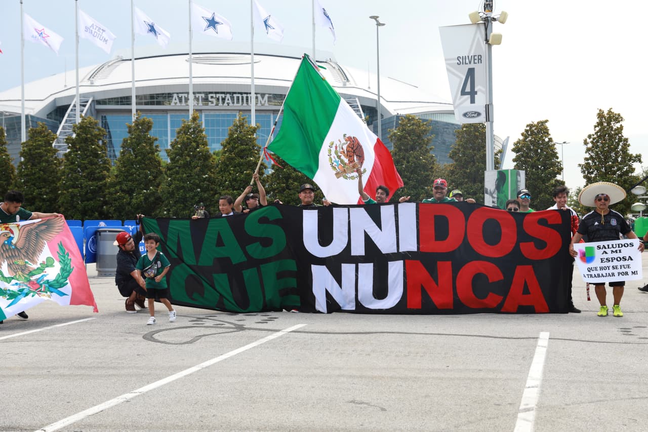 Y es que los mexicanos siempre se hacen sentir cuando el Tri juega en Estados Unidos.