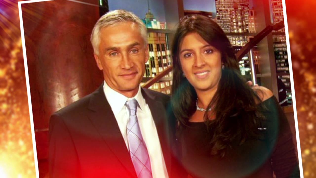 Maity conserva la misma mirada soñadora y llena de tenacidad. Aquí la vemos junto al periodista Jorge Ramos en sus primeros años en la cadena de televisión.