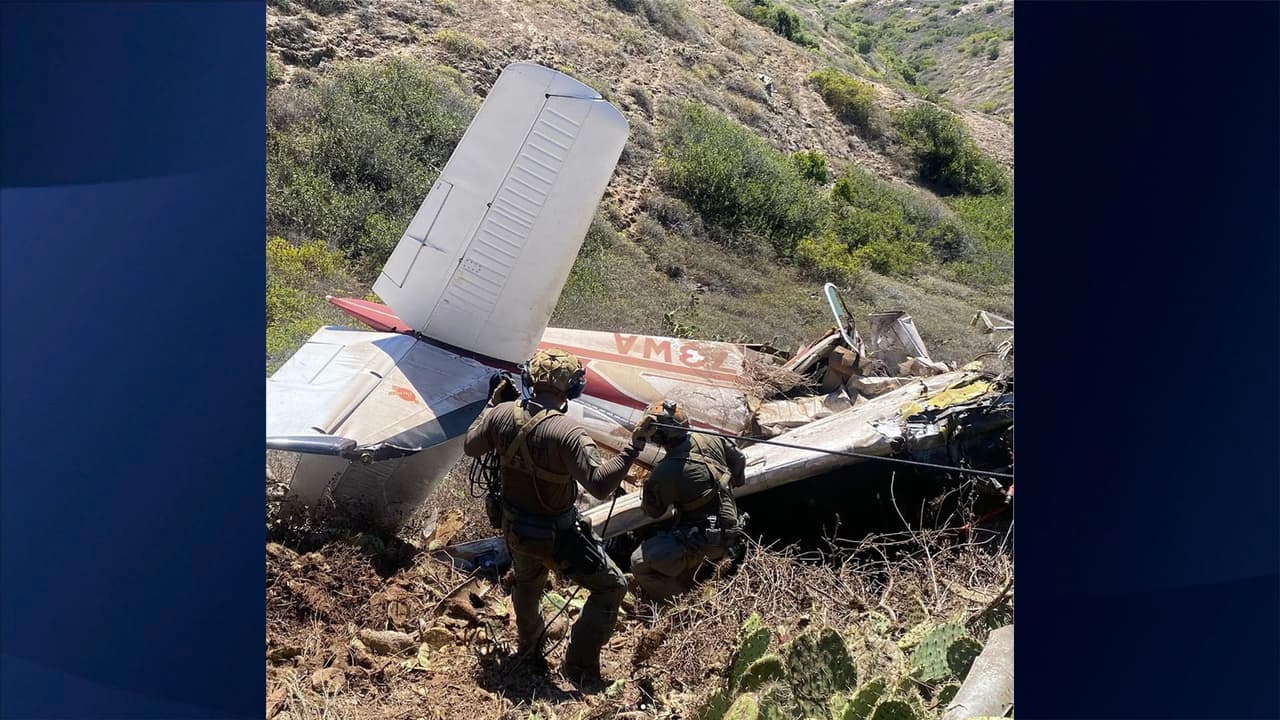 Un
<a href="https://www.univision.com/local/los-angeles-kmex/accidente-avion-isla-catalina-causa-la-muerte-cinco-personas">accidente aéreo</a> ocurrió en la Isla Catalina, frente a la costa sur de California, la noche del martes 8 de octubre,
<b>causó la muerte de cinco personas </b>que viajaban en el avión bimotor.
