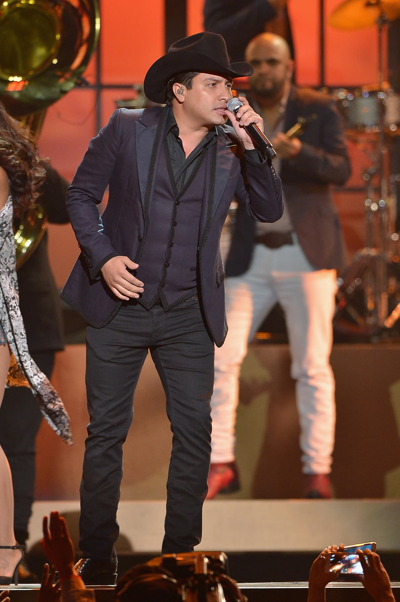 La carrera de Julión Álvarez comenzó cuando conoció a la Banda El Recodo.