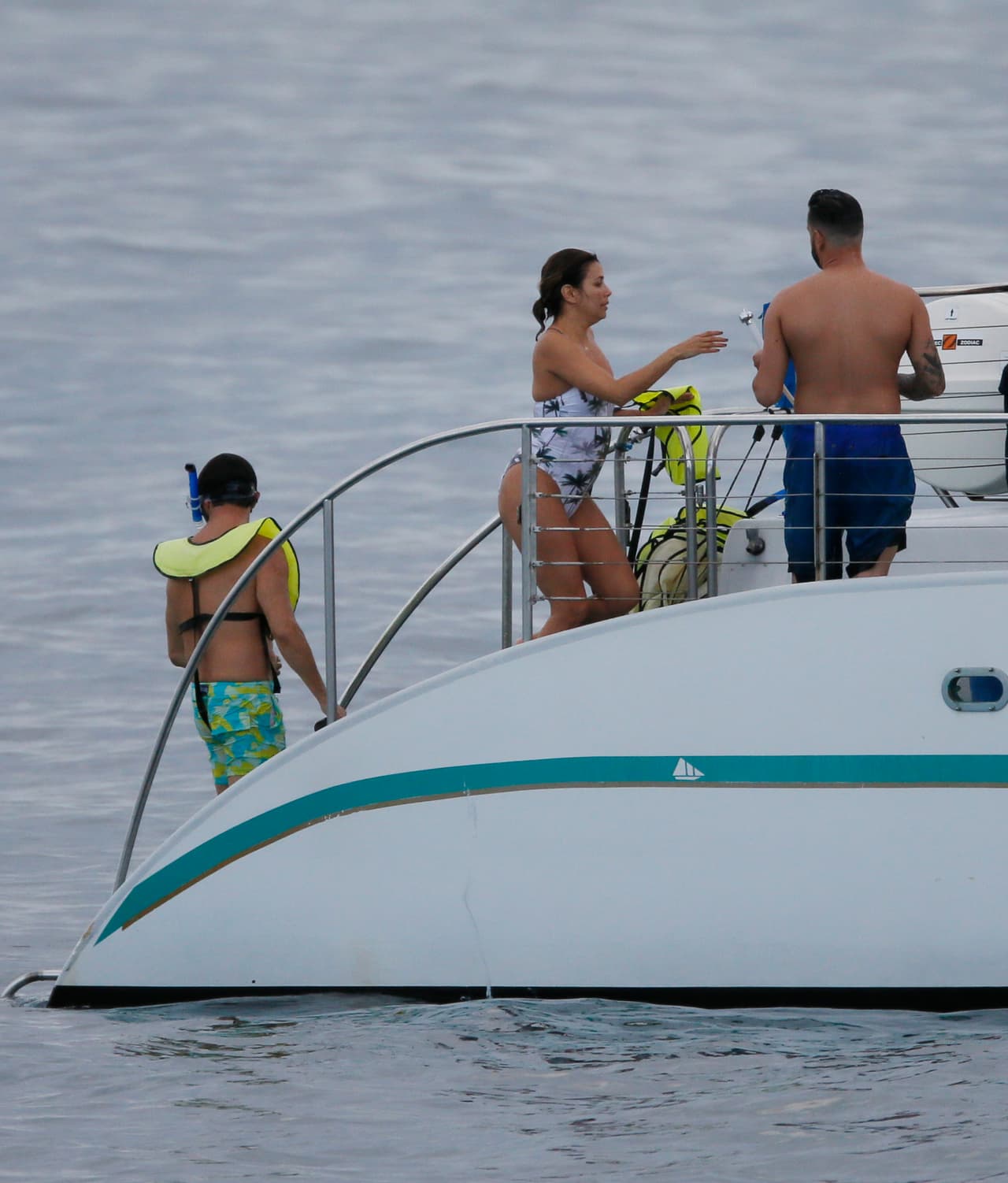 Esta no es la primera vez que se rumora que la actriz Eva Longoria está embarazada, más sí la primera en que su vientre parece gritarlo a los cuatro vientos.