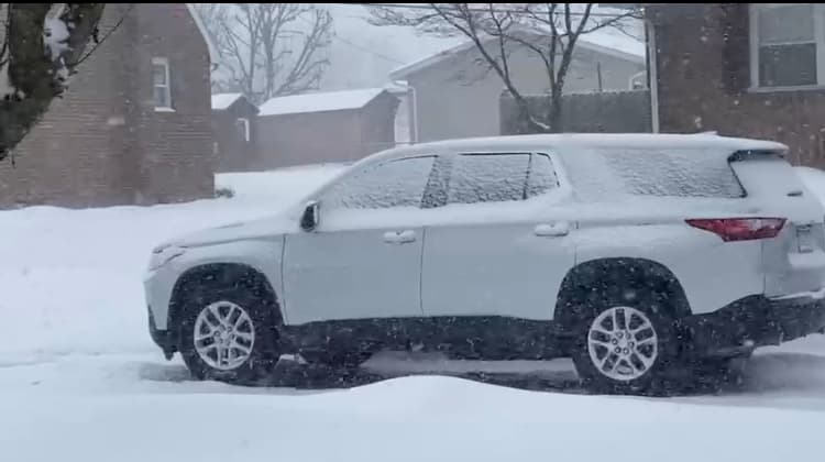 Filadelfia puede ser la línea divisoria donde el extremo noroeste del condado, incluidos Mount Airy, Chestnut Hill, Manayunk y Roxborough, se encuentran a unos pocos centímetros. Sin embargo, cerca de Penn's Landing, South Philly y Center City, es probable que haya una capa de 2 pulgadas de nieve.