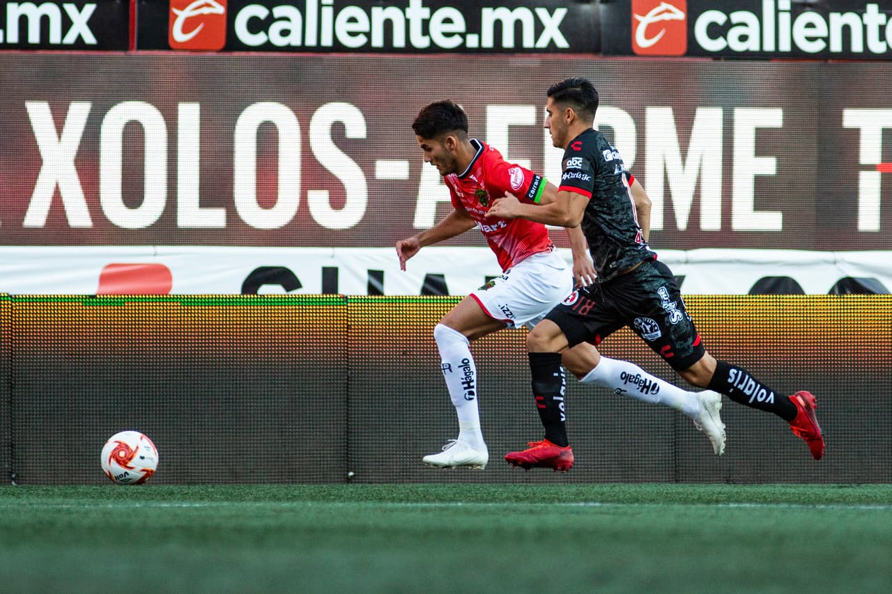 Brayan Angulo y Gerson Vázquez son los encargados de conseguir tres puntos más y vencen en casa 2-1 a los Bravos de Ciudad Juárez.
