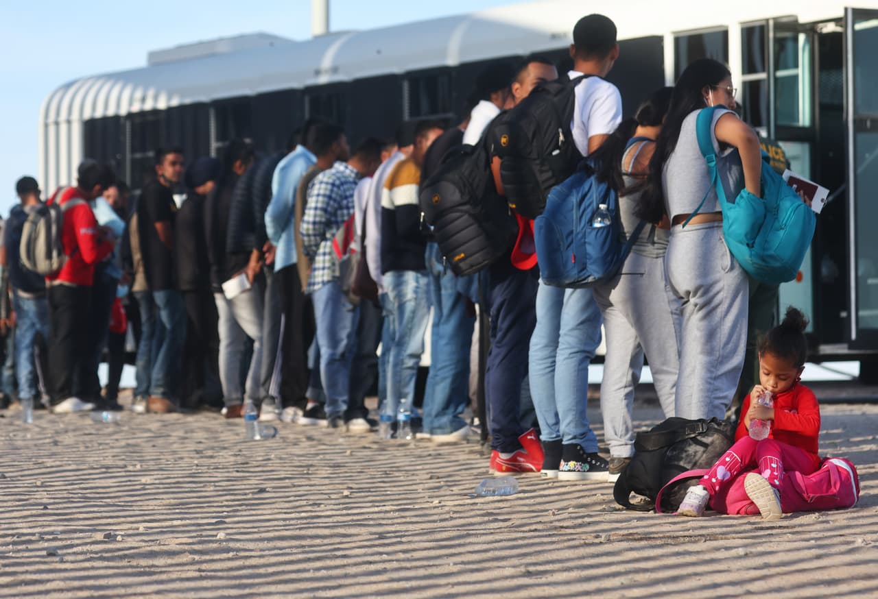 EEUU advierte a sus ciudadanos no viajar en bus por el noreste de México