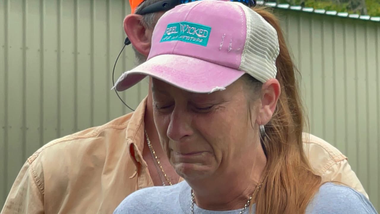 Tonya Olson, abuela de Samuel, dijo a los medios de comunicación este martes que el menor fue visto por última vez con la novia de su papá, Theresa Balboa.