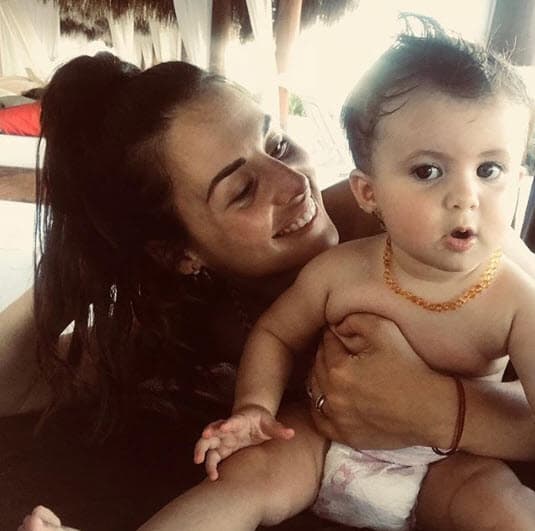A Zuria Vega la hemos visto feliz desde que se convirtió en mamá de Lúa, sin embargo, antes de conseguir dar a luz a su primogénita tuvo que pasar por difíciles momentos.
