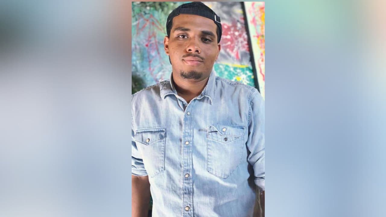 Claudio Cossio, de 21 años. Asesinado el 5 de abril, en el vecindario de Brighton Park.