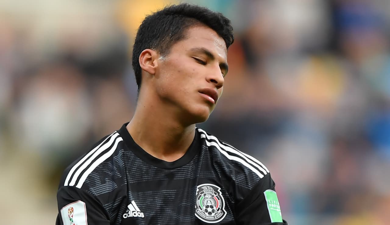 México comenzó su camino en el Mundial Sub-20 con tristeza al caer 2-1 contra Italia en el primer duelo del Grupo B, ahora con la obligación de remontar en sus próximos duelos.