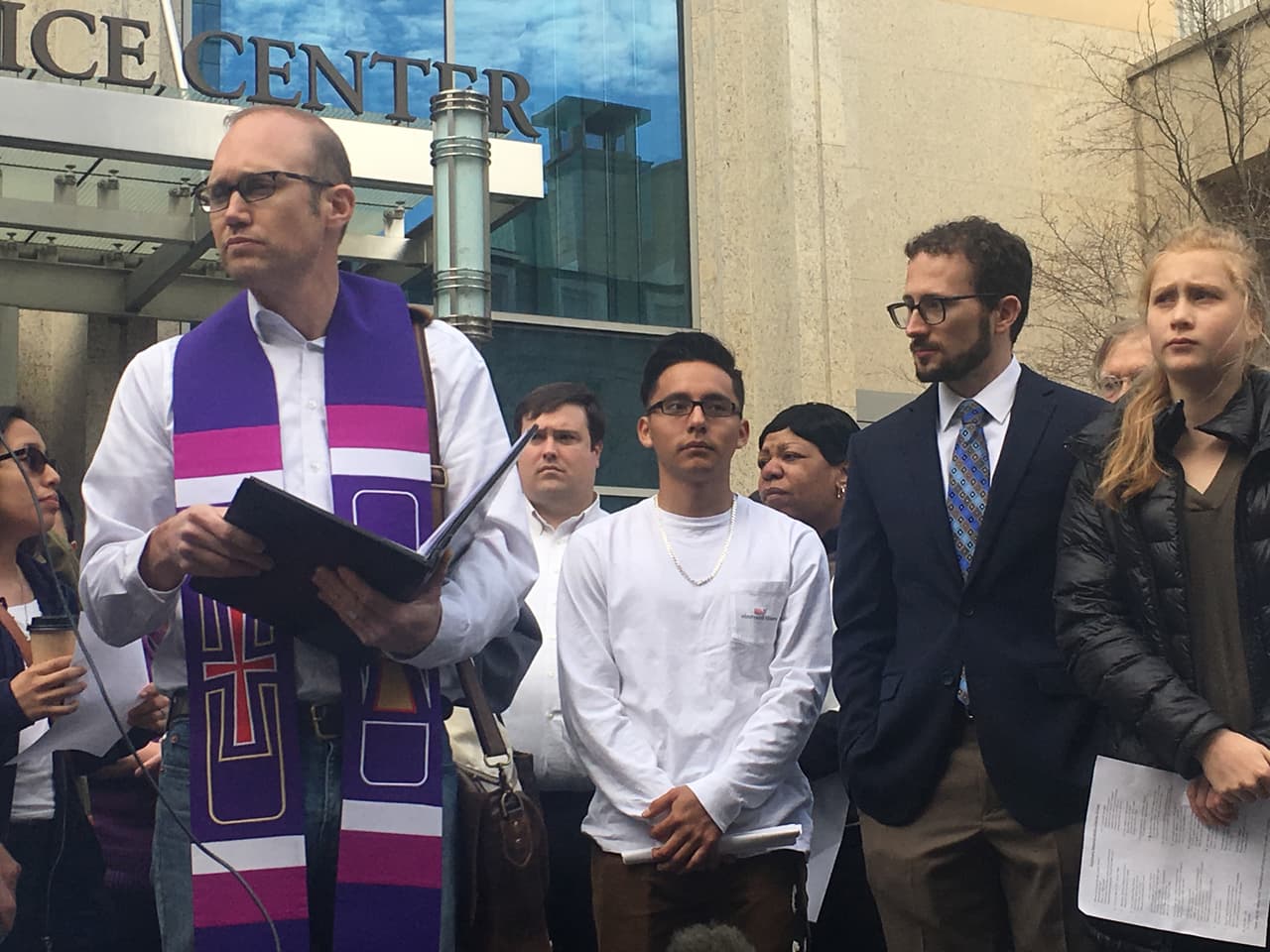 Daniel Oliver Pérez, hijo de Samuel Oliver Bruno.