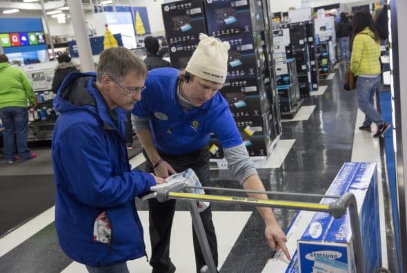 Tanto trabajadores como compradores pensaban que Thanksgiving debía considerarse como un día sagrado.