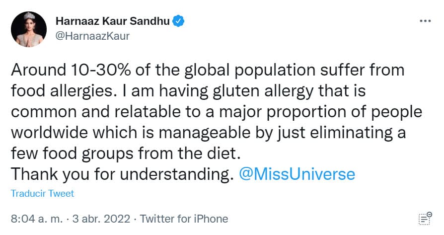 La joven de 22 años, originaria de India, explicó en su cuenta de Twitter que esto se debía a que tenía una reacción alérgica al gluten que inflamó su estómago.