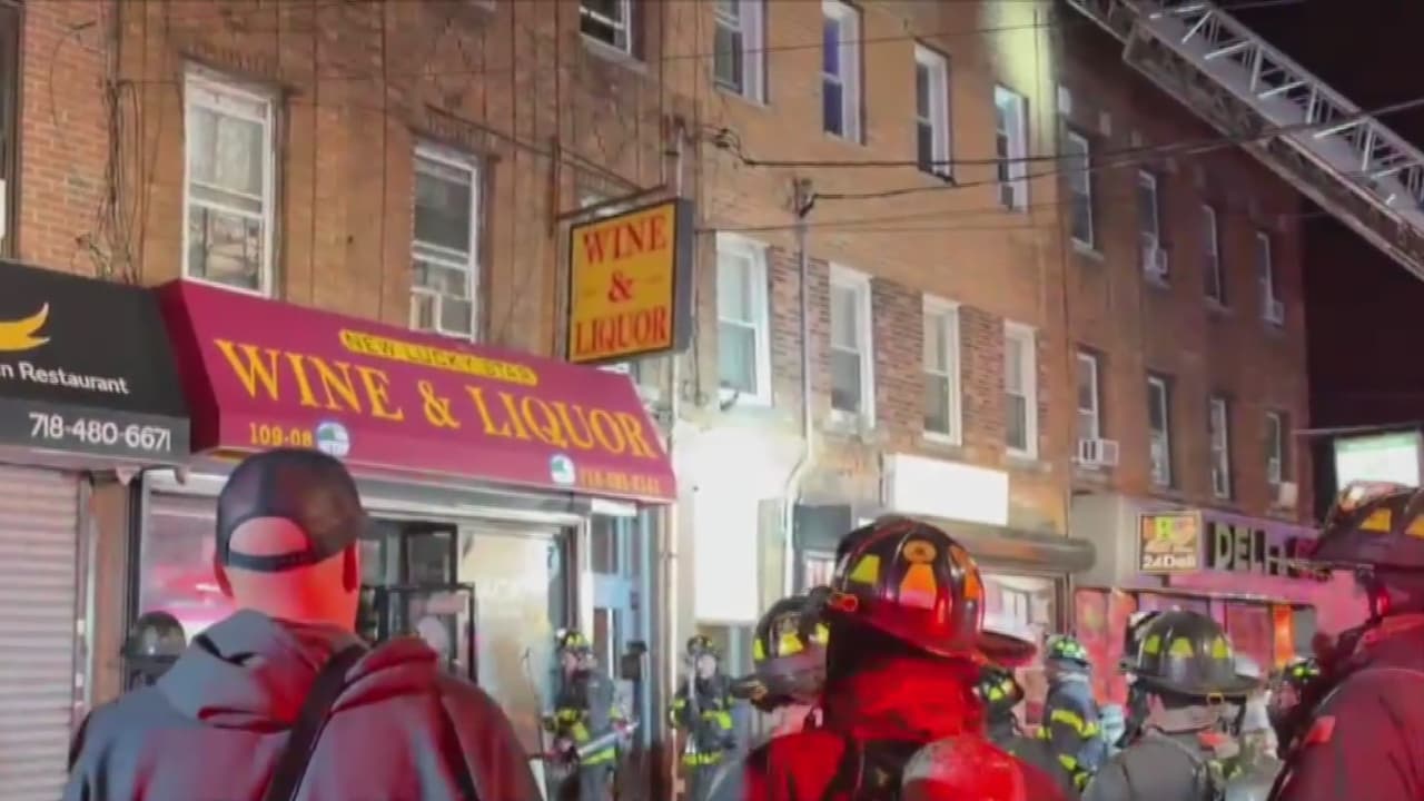 Mujer de 95 años muere en incendio de vivienda en Queens; niña de 6 años resulta herida