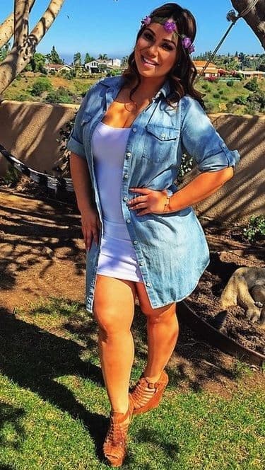 "
<b>Pasaron muchas cosas después del 2013</b>, yo creo que fue un año muy difícil para todos. Yo era una persona diferente en ese entonces, gracias a Dios voy creciendo y madurando, pero a todos nos afectó mucho que mi mamá se nos fuera", externó Chiquis en 2018 en el programa 'Don Francisco te invita'. 
<br>