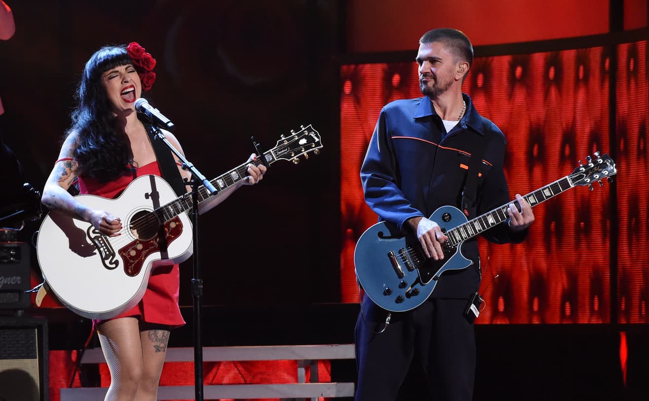 En la edición pasada de los Latin GRAMMY deslumbró con su talento junto a Juanes.