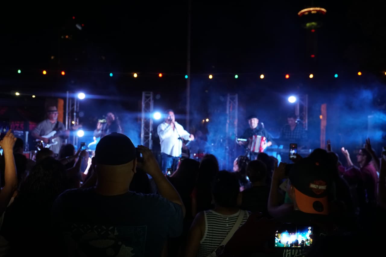 Ram Herrera, Los Banger Broz and Jorge Alejandro took the stage inside La Villita.