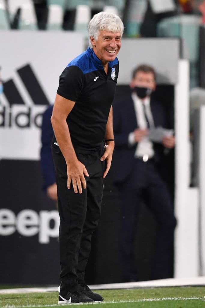 Malinovskyi (80’) hizo el segundo para Atalanta. Recibió el esférico en la punta derecha del área grande y con un derechazo perforó el arco de la Juventus. Cristiano Ronaldo anotó otro penal al 90’ para empatar el encuentro.