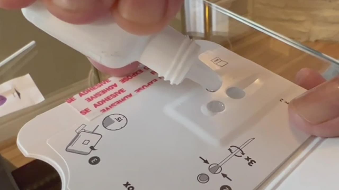 ¿Necesitas una prueba de covid-19? Hay una nueva ronda disponible de exámenes caseros
