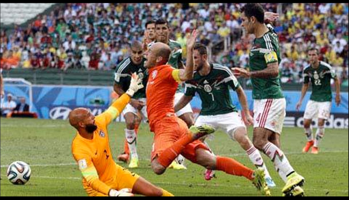 El portero de la selección de EE.UU. incluso habría ayudado a la selección mexicana porque #NoEraPenal