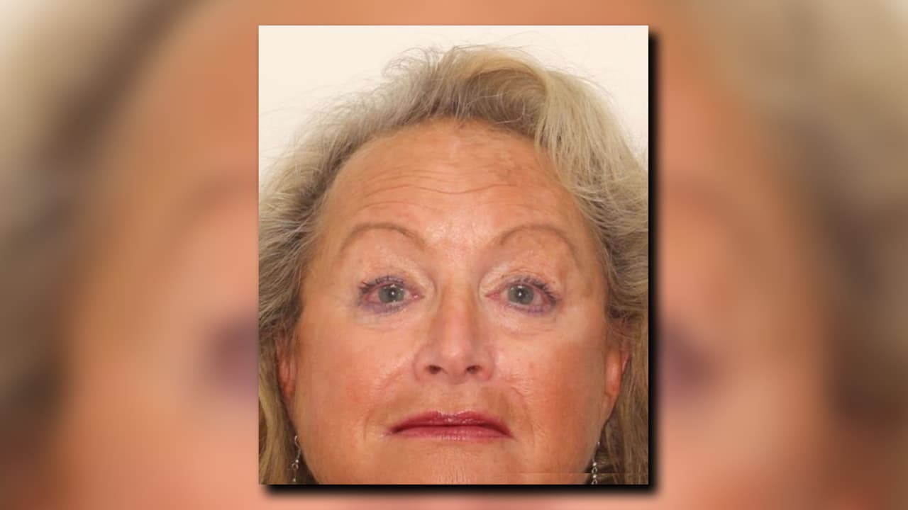 Marlene Colon, de 73 años, propietaria de la casa, fue hallada muerta en una de las habitaciones.