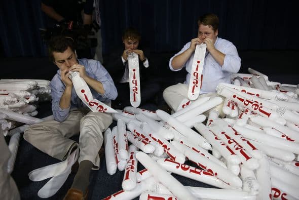 “Tomaremos las riendas de nuestro futuro en este país nuevamente", dijo el undécimo aspirante republicano a la presidencia en 2016.