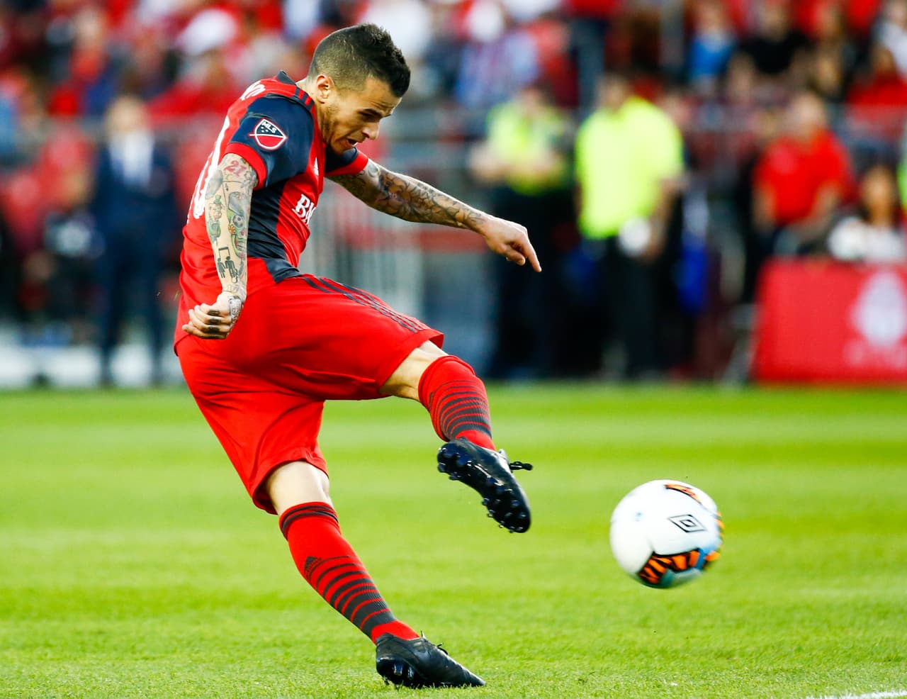 Sebastian Giovinco – Ha disputado 14 partidos en la temporada, todos de titular, ha festejado 9 goles y ha dejado cuatro goles en bandeja de plata. La ‘Hormiga Atómica’ que fuera el MVP de la MLS en 2015, es segundo en disparos al arco y es líder del ranking Audi Player Índex.