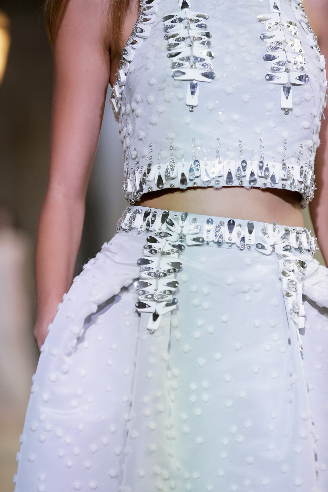 Checa otros diseños que nos impactaron en esta pasarla y que concentran lo mejor de las tendencias para la primera mitad del 2016.