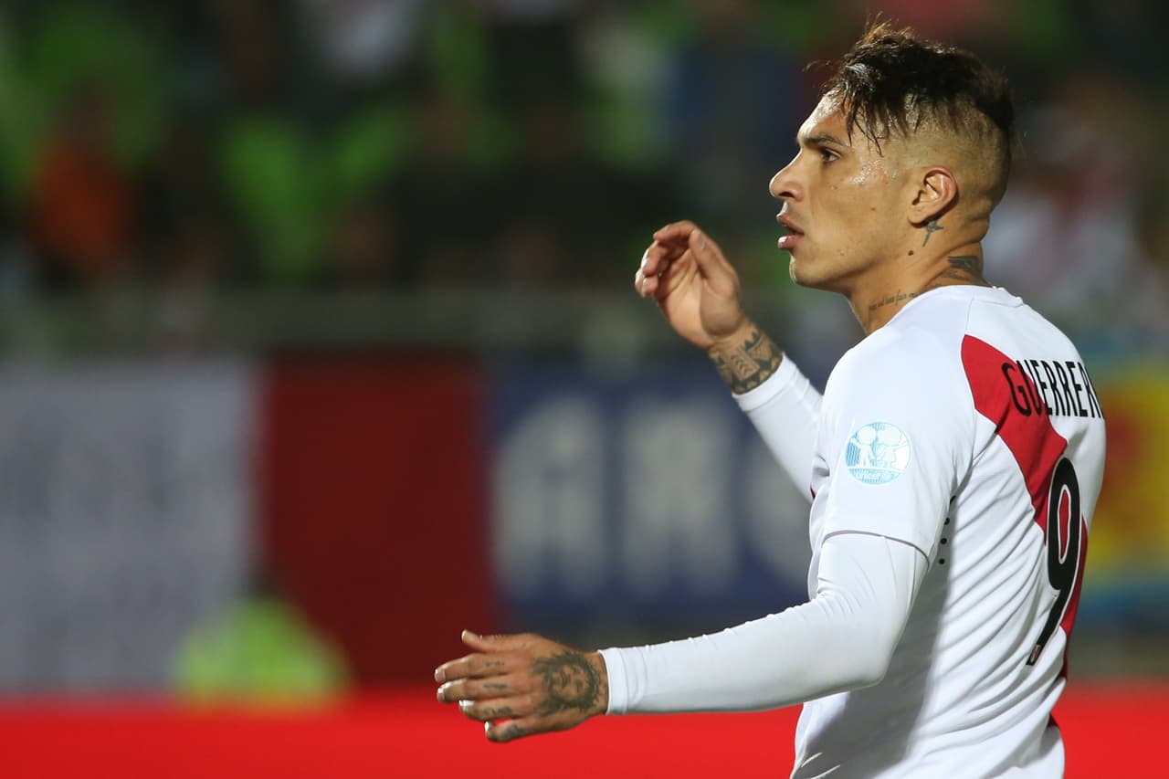 Borran amarilla a Paolo Guerrero y podrá jugar ante Colombia