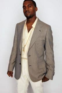 El rapero de 37 años se puso emocional para este 2015. Lanzó un tema dedicado a su esposa, su hija y su mamá.