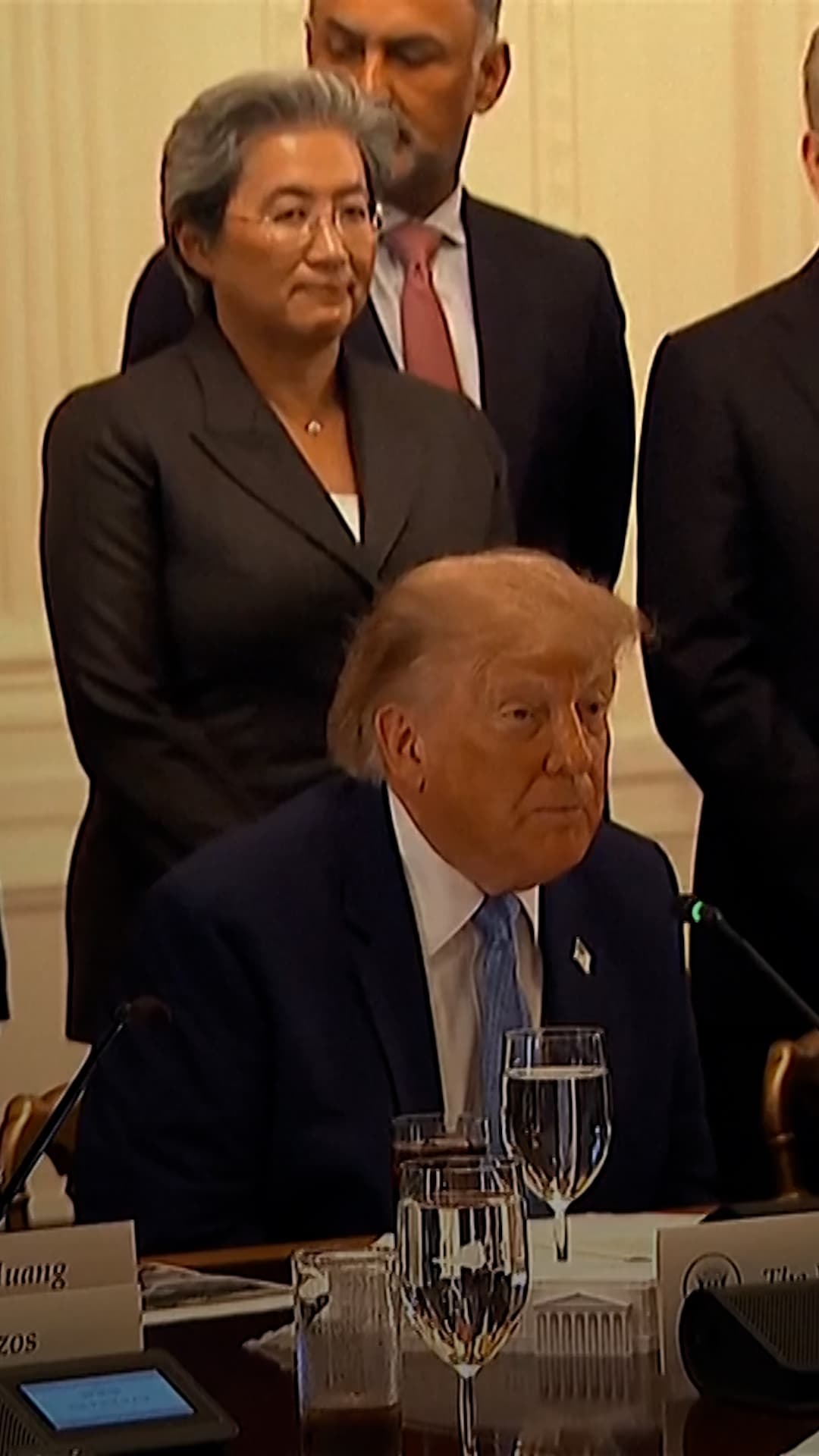 Donald Trump sobre la reunión con líderes del sector tecnológico y el término 'Superinteligencia'
