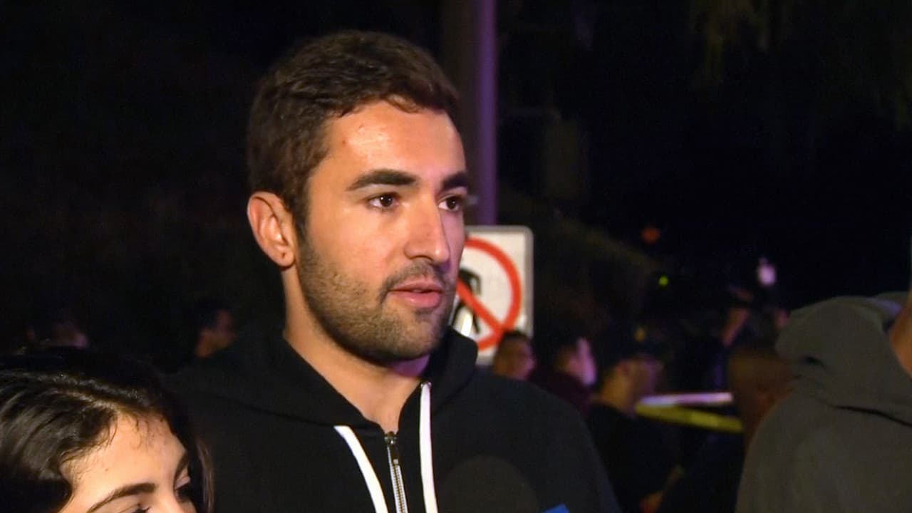 Jordan, amigo de un sobreviviente, describió a Reuters su encuentro con un amigo que escapó del tirador: “intentaron dispersarse, cubrirse y salir de allí lo más rápido posible. Finalmente rompieron una ventana y sacaron a las chicas, pero uno de ellos resultó herido en el hombro”.