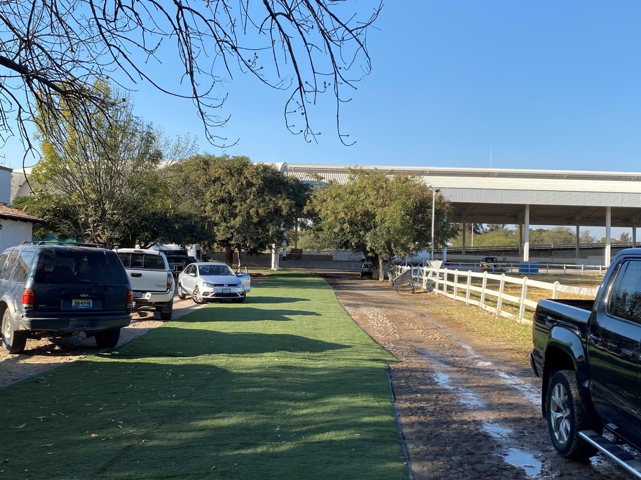 Así lucía el rancho el día del funeral de Vicente Fernández.