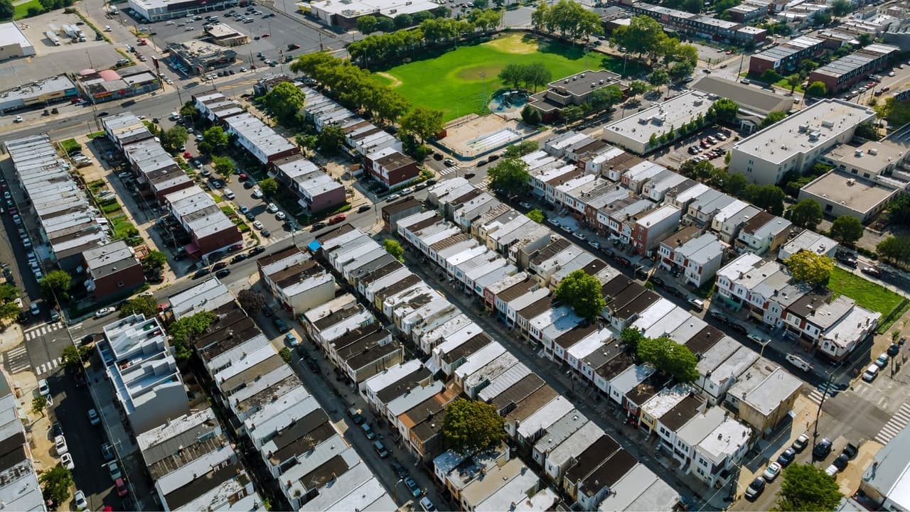 Si alguna vez solicitó un
<b> permiso de zonificación </b>al Departamento de Licencias e Inspecciones, y lo negaron o lo refirieron, la Junta de Ajuste de Zonificación sería su próximo paso. Actualmente, la junta está formada por cinco personas, nombradas por el alcalde, que no necesitan tener ninguna titulación específica para estar allí.
<br>