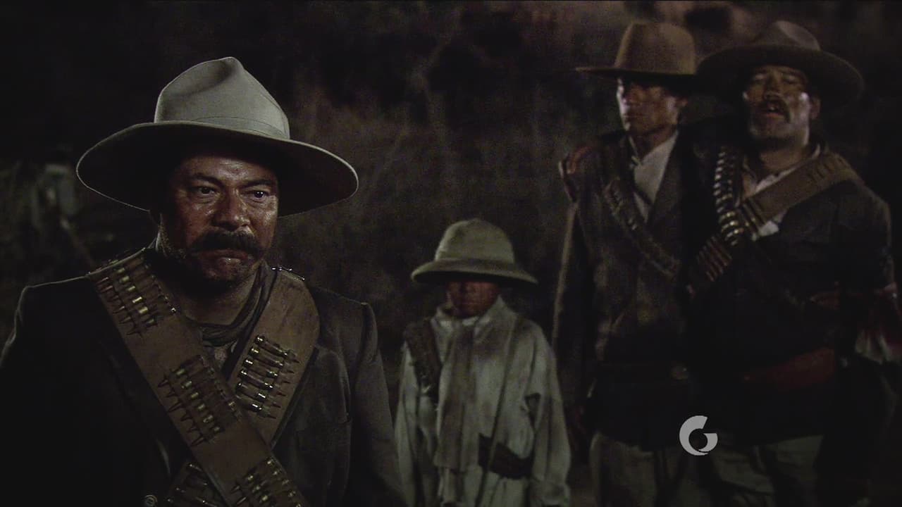 El General Fierro le informa a Villa que han perdido 10 mil hombres en el enfrentamiento.