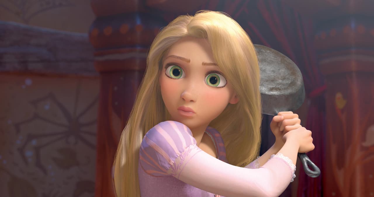 Al igual que Chayanne, en 2010 estuvo en la cabina de grabación para el doblaje de ‘Tangled’, en donde ella le dio voz a Rapunzel. Ambos cantan en las piezas musicales de la película y juntos en el tema ‘Veo en ti la luz’.