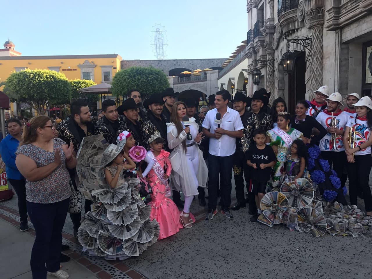 El chisme se puso bueno por allá, Carmen Jara también llegó a Código Segura.