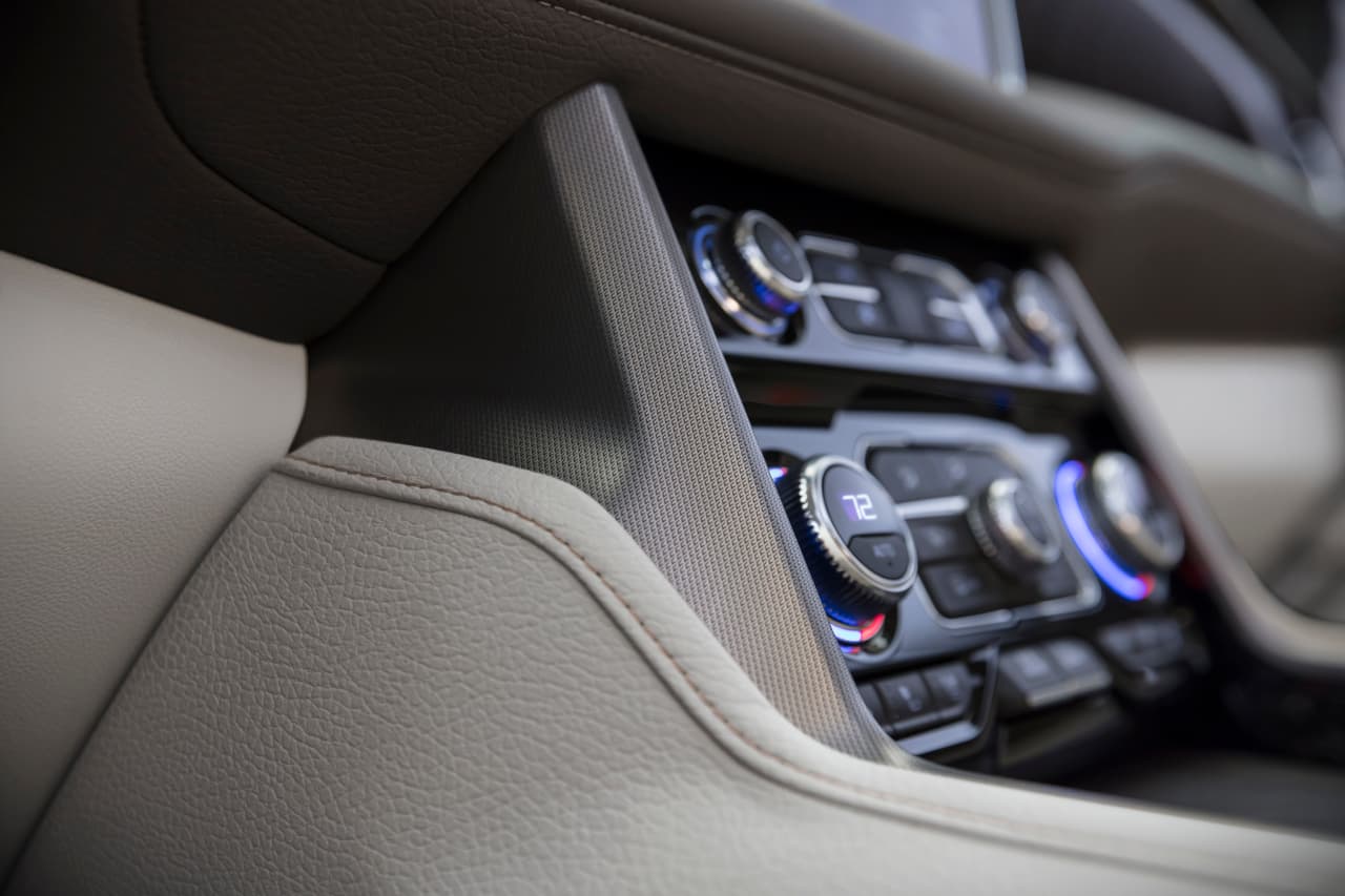 GMC Yukon XL Denali 2021