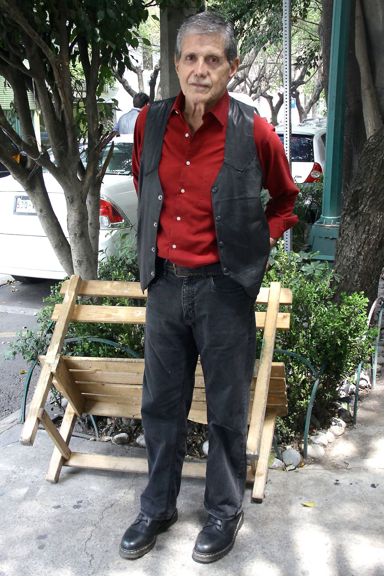 Durante una entrevista para el programa
<b> <a href="https://twitter.com/deprimeramano/status/1158854219450834944" target="_blank">'De primera mano'</a></b>, Bonilla aseguró que de no ser porque tuvo que viajar a otro lugar a filmar una película, él hubiera estado en Tlatelolco el día del 
<b><a href="https://www.univision.com/noticias/noticias-de-mexico/la-herencia-de-la-matanza-del-68" target="_blank">asesinato de los estudiantes</a></b> en la Ciudad de México.