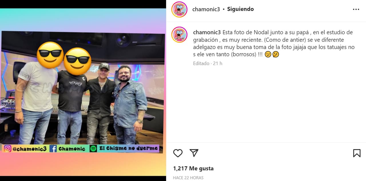 Se trata de esta imagen que publicó la cuenta de Chamonic, experta en temas de farándula y vida de los famosos. La 'influencer' la compartió este domingo 22, horas después de que el artista compartió la 'selfie' en la que aparece sin marcas. 
<br>
