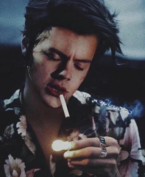 Esperemos que Harry no se parezca a Justin Bieber, pues esta foto le da una semejanza.