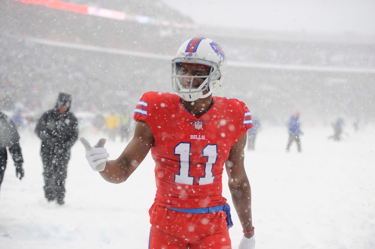 “Somos conscientes del incidente que involucra a Zay Jones. Todavía estamos en el proceso de recopilar más información sobre el asunto. Por ahora, no tendremos más comentarios", dijo Buffalo Bills.