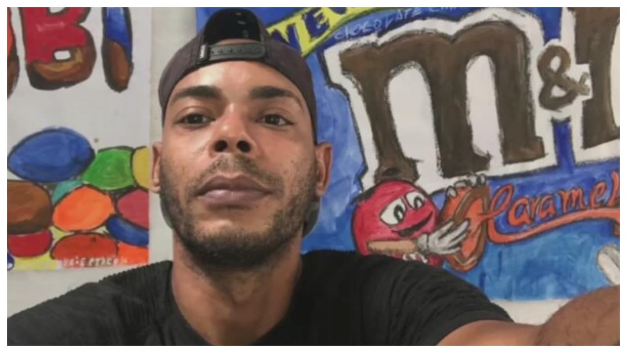 El Funky, voz de Patria y Vida, pide ayuda para evitar que lo devuelvan a Cuba
