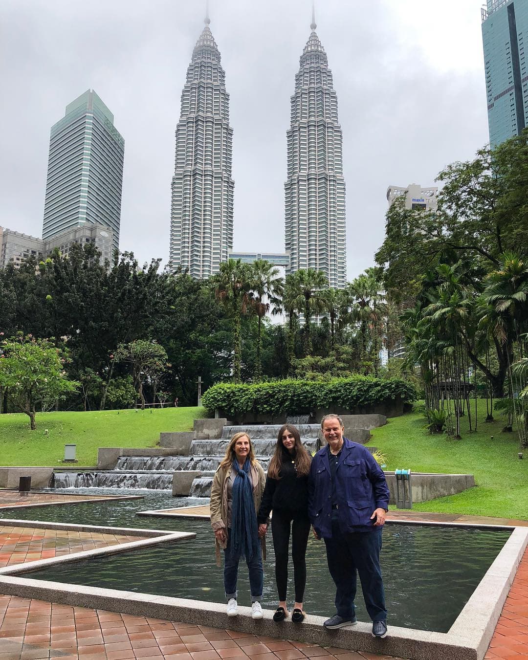 Malasia y sus impresionantes torres Petronas, es otro de los maravillosos lugares que han conocido juntos.
