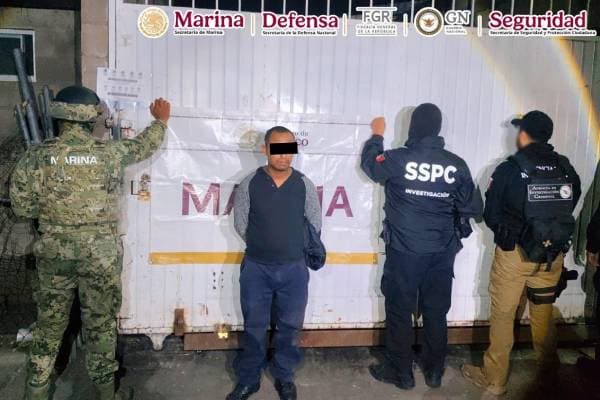 Un hombre fue detenido en el operativo que derivó en el hallazgo del 'narcotúnel'. Se le vincula con un grupo delictivo.