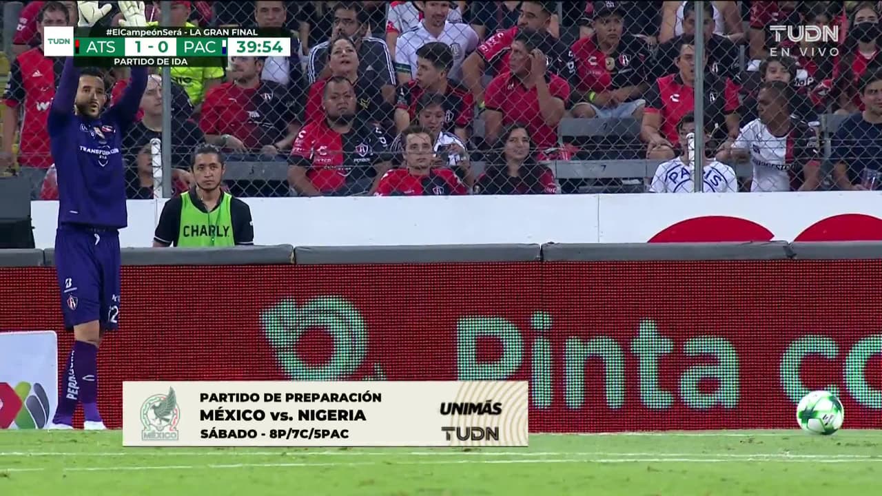 ¡TIRO ATAJADO! disparo por Edgar Zaldívar.