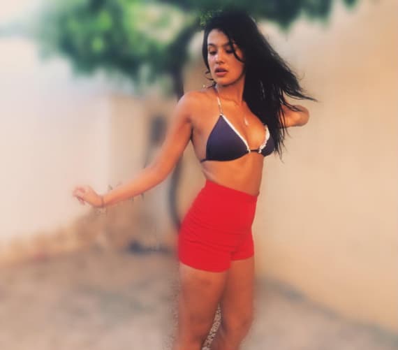 Además, trabajó junto a la directora colombiana Natalia Santa en 'La defensa del dragón'.