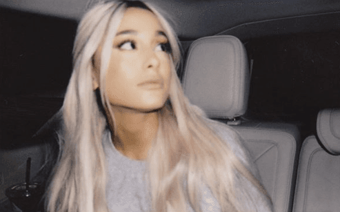 Reconociendo lo difícil que había sido para ella, después del show Ariana compartió su sentir a través de Twitter y se disculpó con sus fans.
<br>