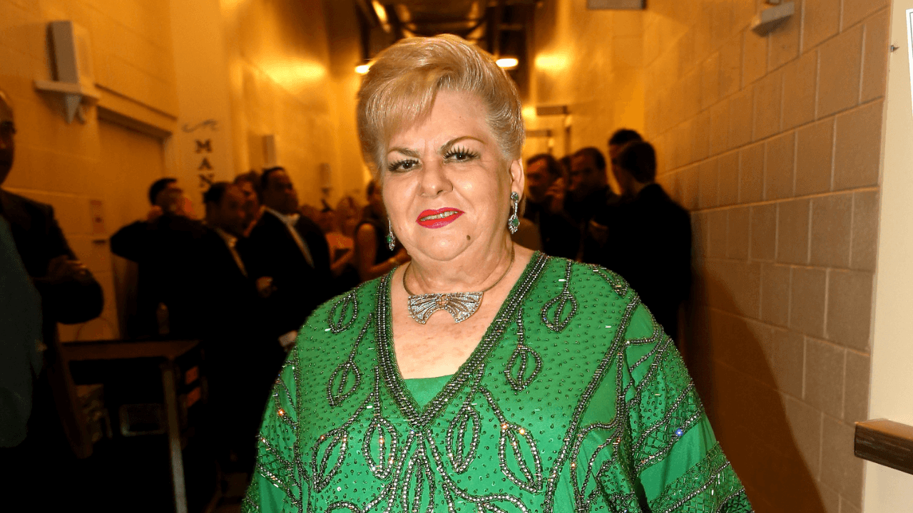 <h2 class="cms-H2-H2">Paquita La del Barrio</h2>
<br>
<br>En su reciente mensaje de apoyo a Shakira, Paquita confesó que muchas de sus canciones han sido dedicadas a hombres que la han hecho sufrir. Una de ellas, la más conocida, 'Rata de dos patas'.