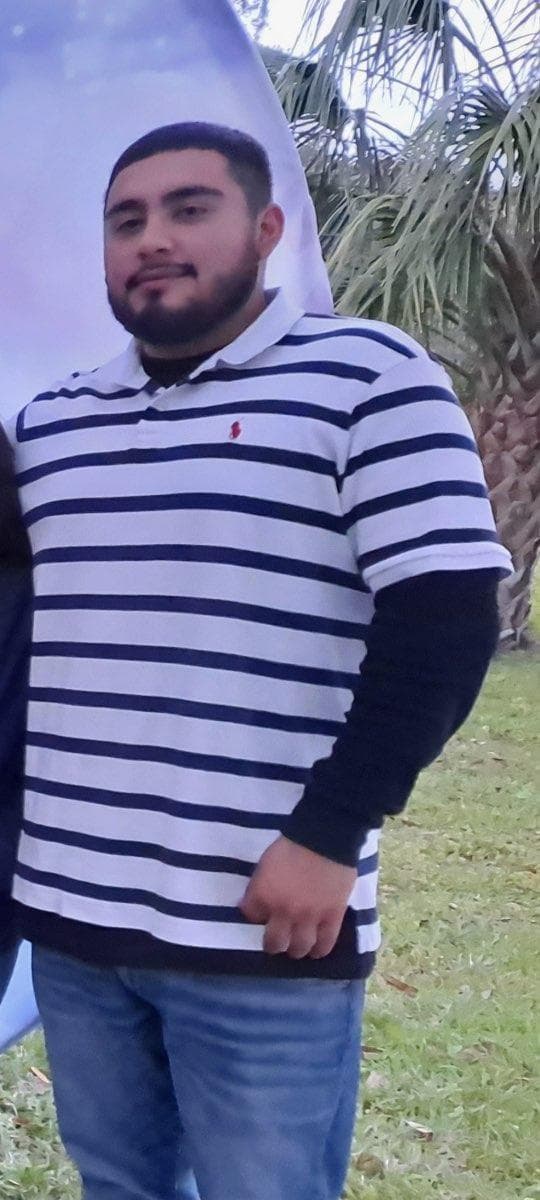 Familiares de Guillermo Gama, único sobreviviente del choque, se unieron al llamado de los vecinos de Plant City para exigir cambios en el cruce del tren.