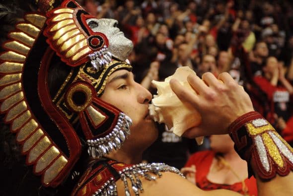 San Diego State University: San Diego - Número de Estudiantes: 30,541 - Crímenes violentos: 35 - Violación: 11 - Robo: 14 - Asalto con agravantes: 10 - Delitos contra la propiedad: 620