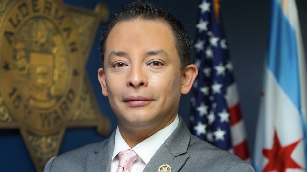 El concejal Raymond López anuncia su candidatura a la alcaldía de Chicago 